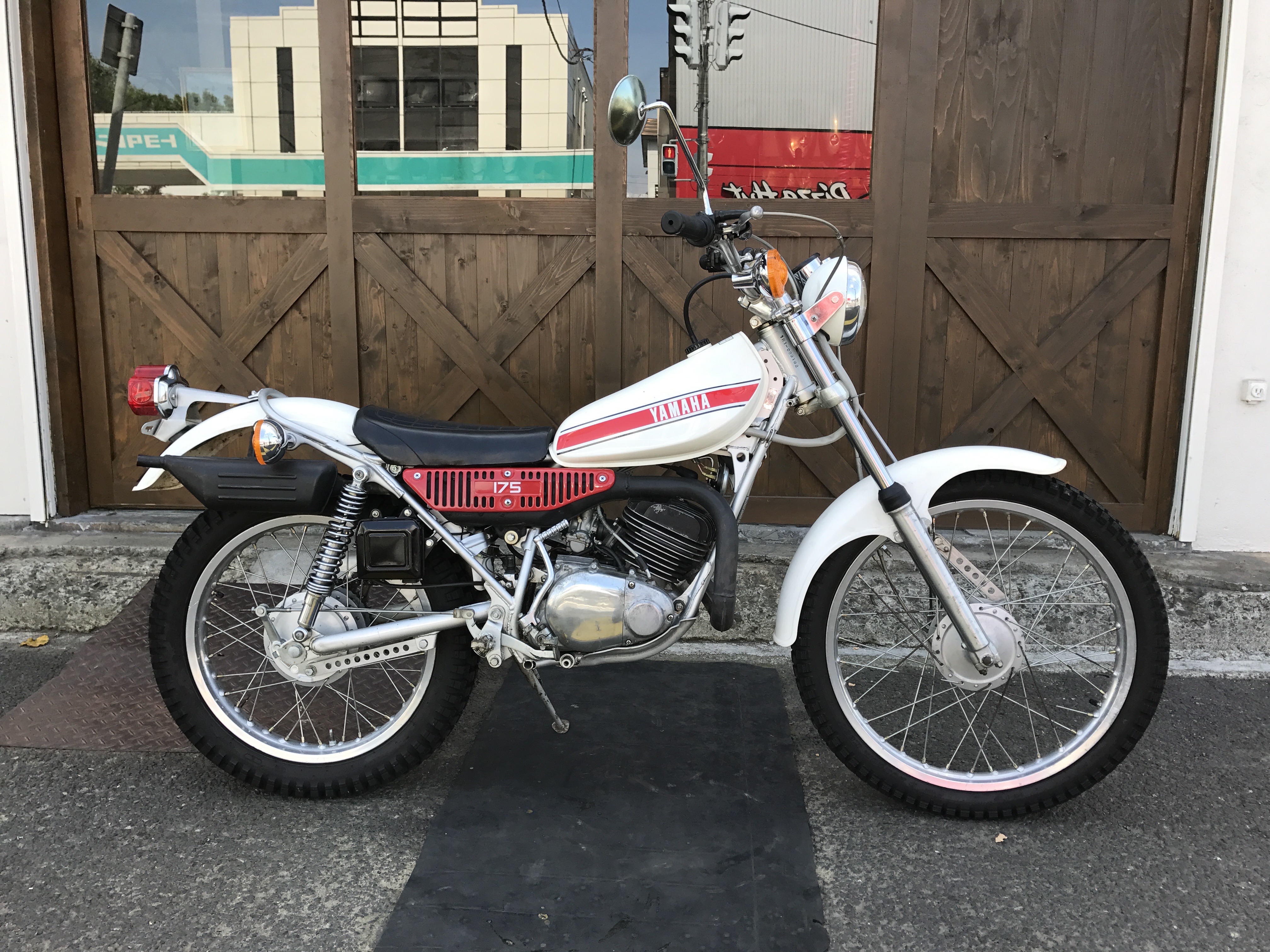 YAMAHA TY175｜札幌のバイクショップ BROWN Motorcycle Co.